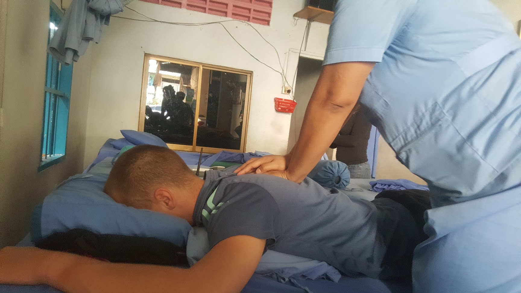 Highly recommended! These $5 per hours massages by the blind in TTP — photo by Ollie
